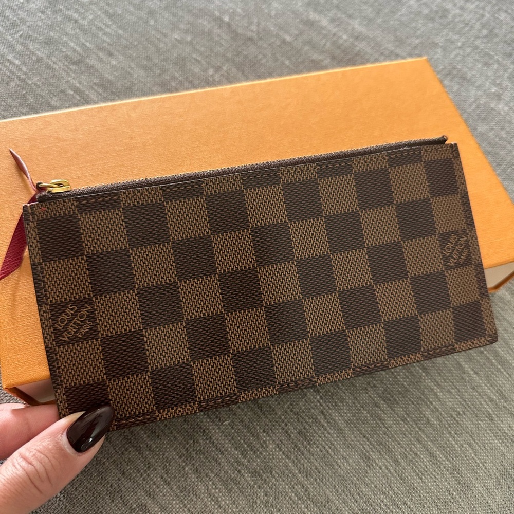 Authentic Louis Vuitton de felicie insert zippy pouch only